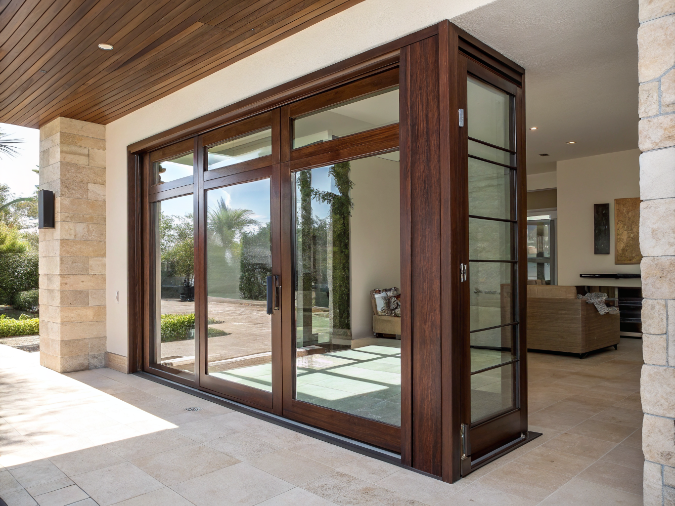Porte patio architecturale unique avec cadre en bois